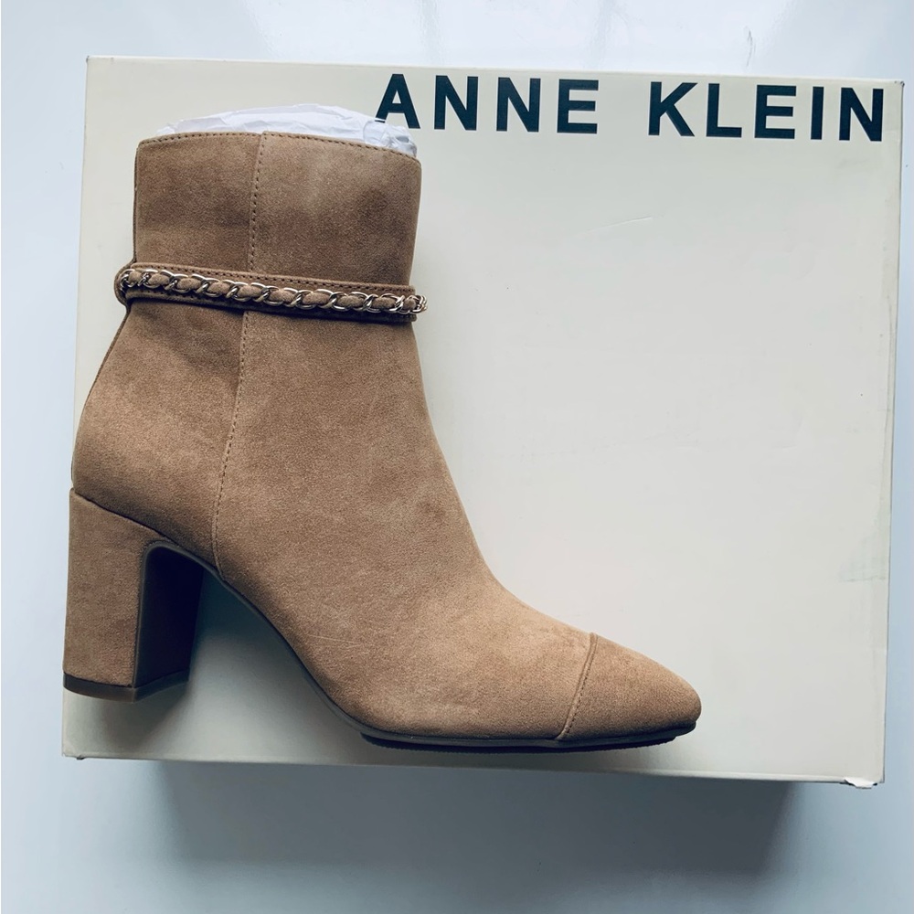 Anne Klein women’s ankle Boots